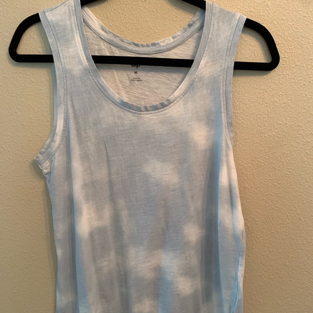Cute light blue and white tee